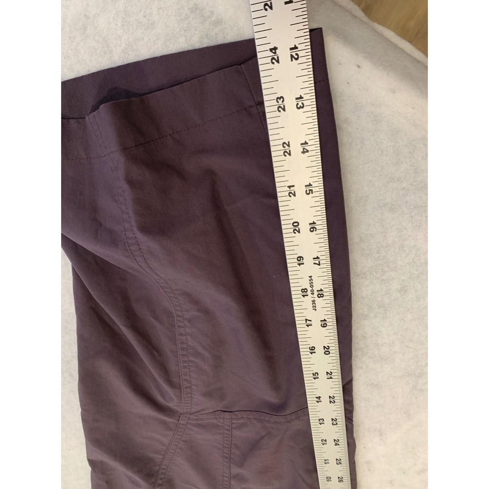 Patagonia Women 10 Purple Nylon Blend Gorpcore Hiking Utility Shorts Womens - Picture 3 of 8